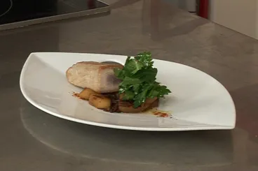 Lomo de thon, chutney de poire au gingembre