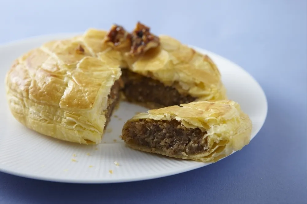 Image recette Galette des Rois, frangipane aux fruits secs caramélisés
