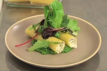 Image recette Cannelloni fromage de chèvre frais et pesto d'épinard